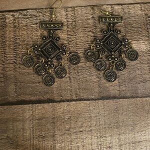 All jewelry 3 for $10 or $5 each. Just bundle 3 and send offer.